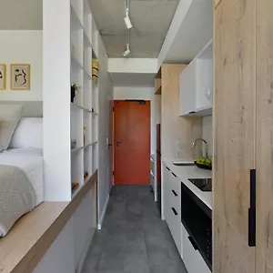Six On N - Fluent Luxury Serviced Apartment